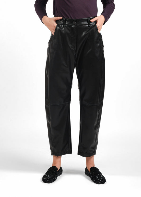 Carrot-Fit Faux Leather Pants - Black