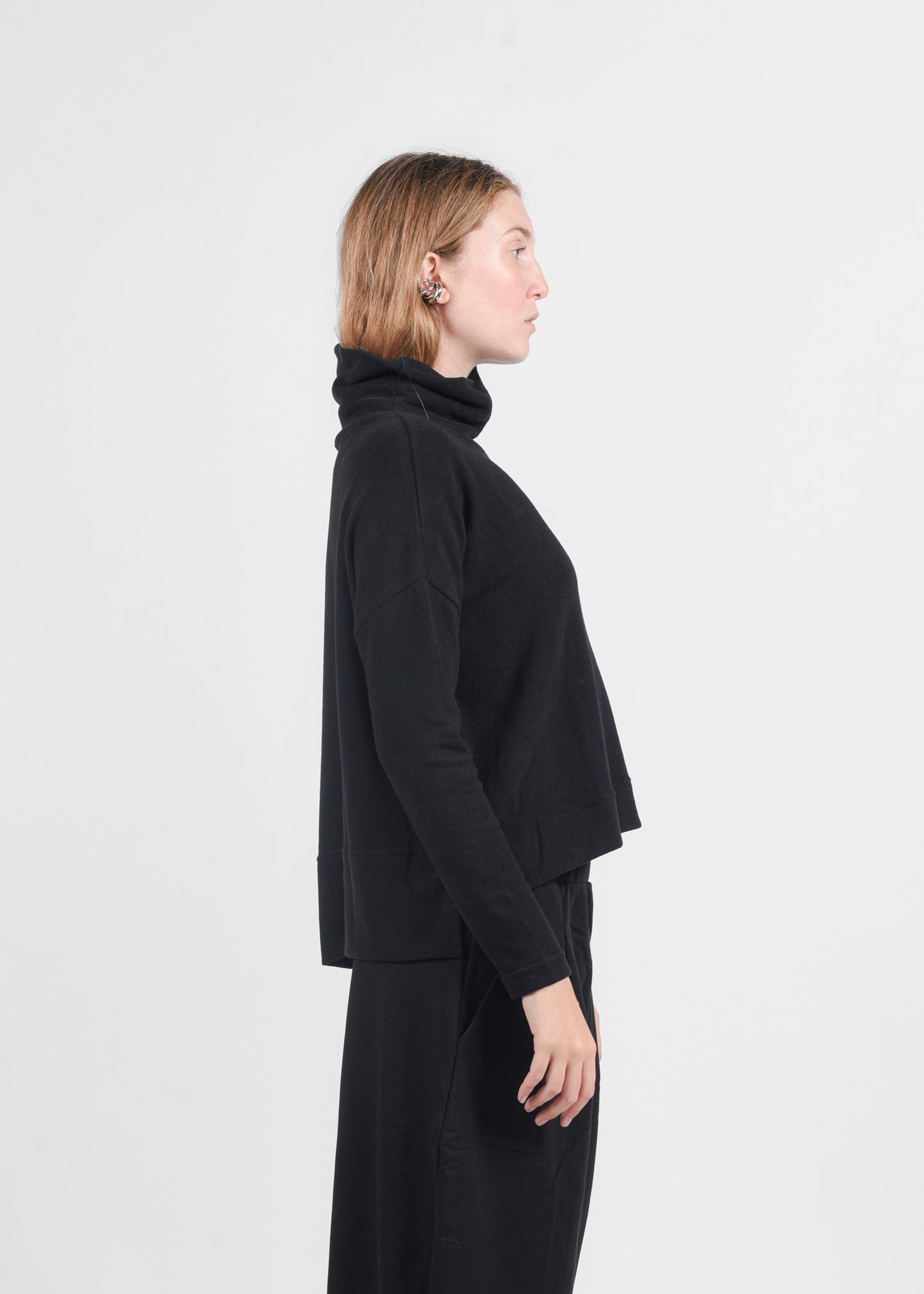 Moyet Sweater - Black