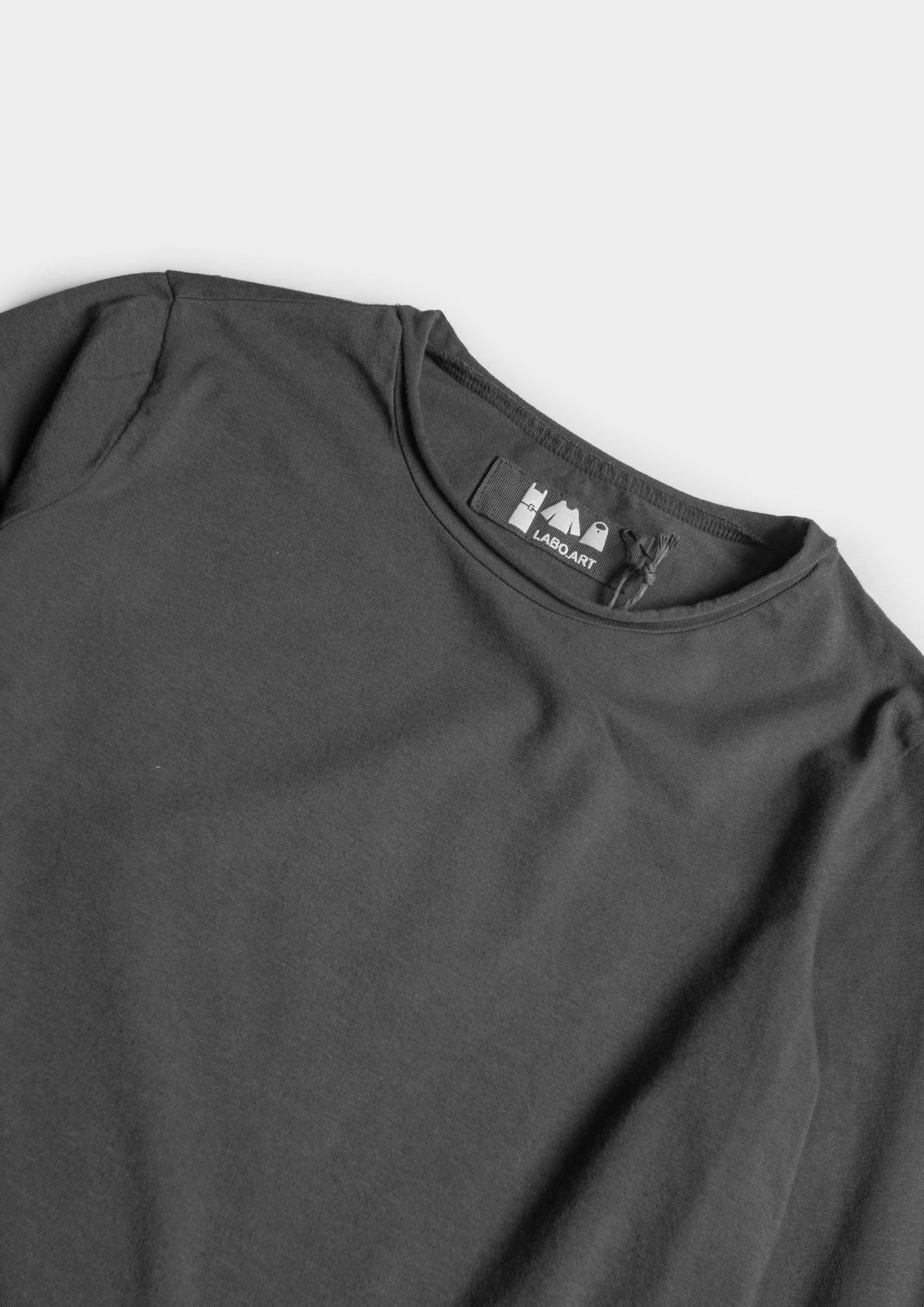 T-shirt Basica - Grafite