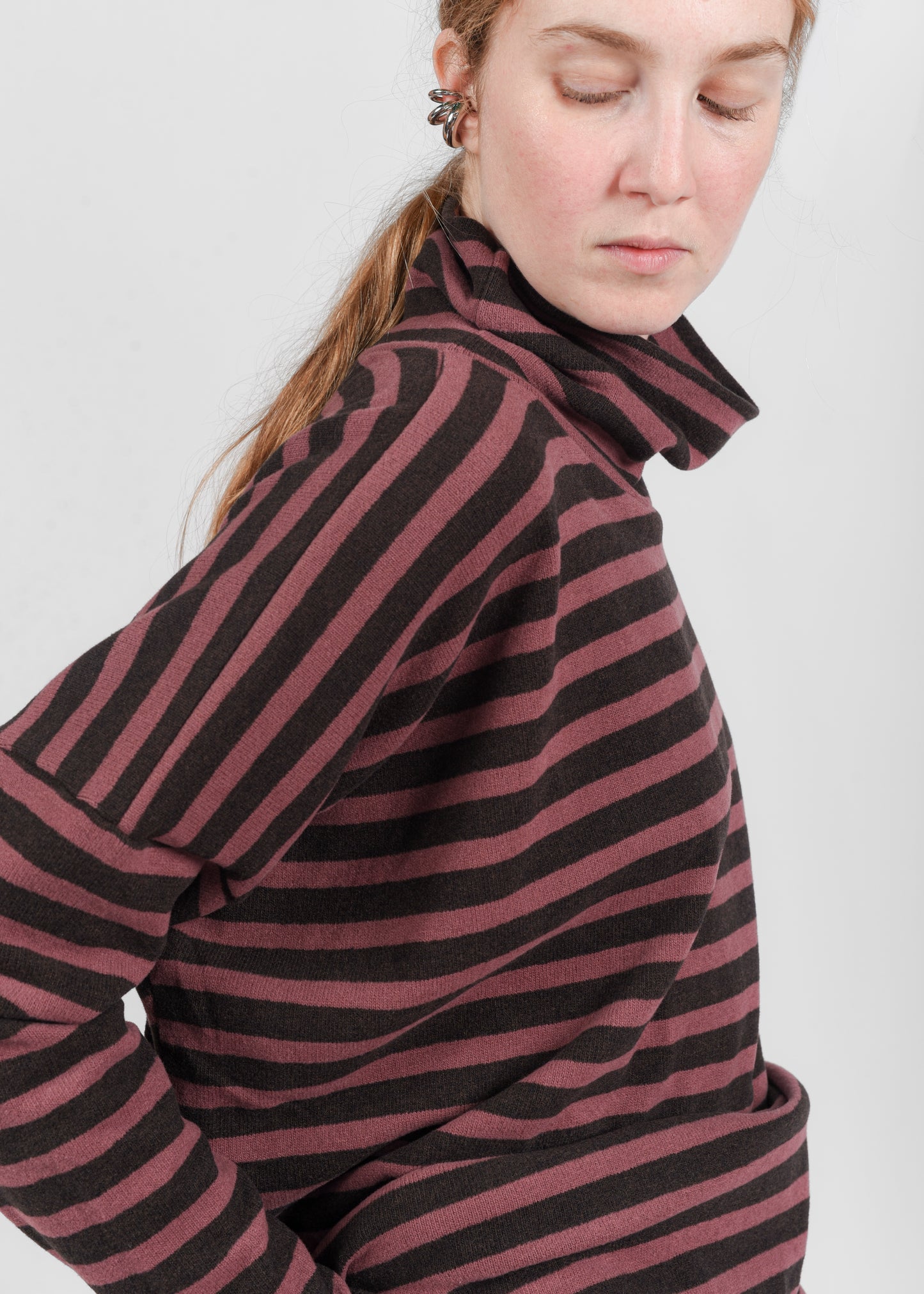 Zita  High- Neck Sweater - Moro/pink