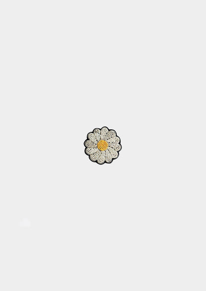 Mini Daisy Brooch