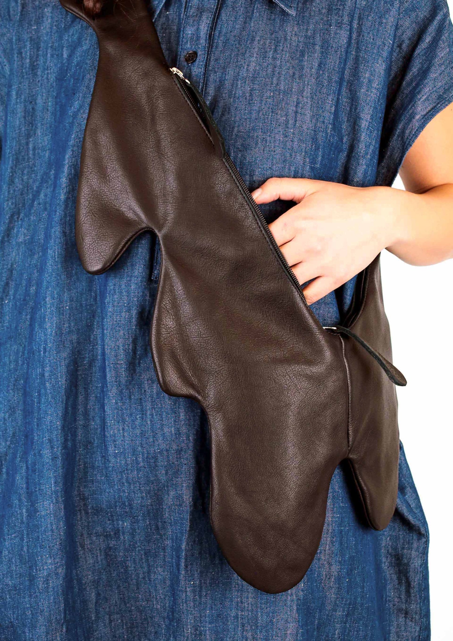 Bag Liquid M - Brown