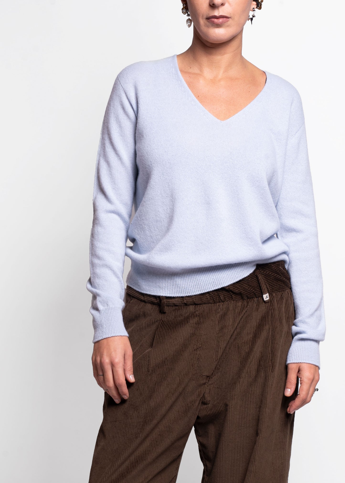 Cashmere V-Neck Sweater - Cielo